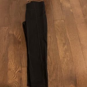 Athleta Girl capri leggings